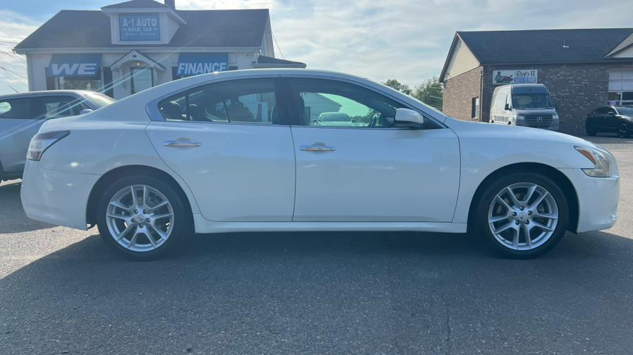 2014 Nissan Maxima 4dr Sdn 3.5 SV w/Premium Pkg, available for sale in East Windsor, Connecticut | A1 Auto Sale LLC. East Windsor, Connecticut 2014 Nissan Maxima 4dr Sdn 3.5 SV w/Premium Pkg, available for sale in East Windsor, Connecticut | A1 Auto Sale LLC. East Windsor, Connecticut