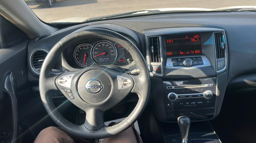 2014 Nissan Maxima 4dr Sdn 3.5 SV w/Premium Pkg, available for sale in East Windsor, Connecticut | A1 Auto Sale LLC. East Windsor, Connecticut 2014 Nissan Maxima 4dr Sdn 3.5 SV w/Premium Pkg, available for sale in East Windsor, Connecticut | A1 Auto Sale LLC. East Windsor, Connecticut