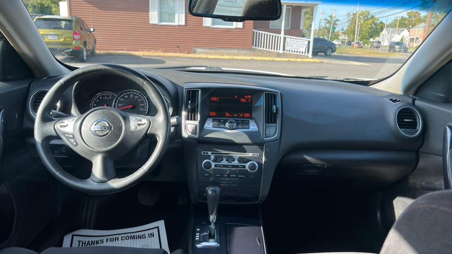 2014 Nissan Maxima 4dr Sdn 3.5 SV w/Premium Pkg, available for sale in East Windsor, Connecticut | A1 Auto Sale LLC. East Windsor, Connecticut 2014 Nissan Maxima 4dr Sdn 3.5 SV w/Premium Pkg, available for sale in East Windsor, Connecticut | A1 Auto Sale LLC. East Windsor, Connecticut