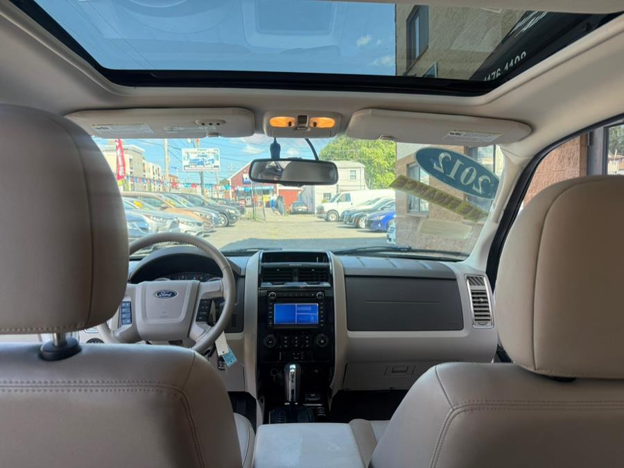 2009 Ford Escape 4WD 4dr V6, available for sale in Revere, Massachusetts | Wonderland Auto. Revere, Massachusetts 2009 Ford Escape 4WD 4dr V6, available for sale in Revere, Massachusetts | Wonderland Auto. Revere, Massachusetts