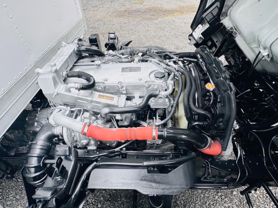2019 Isuzu NRR 20 FEET DRY BOX + 19500LB GVW + SIDE DOOR + NO CDL, available for sale in South Amboy, New Jersey | NJ Truck Spot. South Amboy, New Jersey 2019 Isuzu NRR 20 FEET DRY BOX + 19500LB GVW + SIDE DOOR + NO CDL, available for sale in South Amboy, New Jersey | NJ Truck Spot. South Amboy, New Jersey