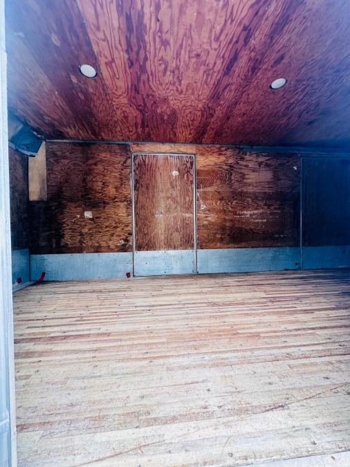 2019 Isuzu NRR 20 FEET DRY BOX + 19500LB GVW + SIDE DOOR + NO CDL, available for sale in South Amboy, New Jersey | NJ Truck Spot. South Amboy, New Jersey 2019 Isuzu NRR 20 FEET DRY BOX + 19500LB GVW + SIDE DOOR + NO CDL, available for sale in South Amboy, New Jersey | NJ Truck Spot. South Amboy, New Jersey