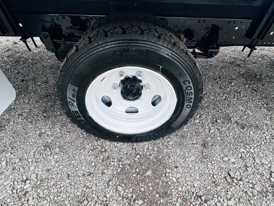 2019 Isuzu NRR 20 FEET DRY BOX + 19500LB GVW + SIDE DOOR + NO CDL, available for sale in South Amboy, New Jersey | NJ Truck Spot. South Amboy, New Jersey 2019 Isuzu NRR 20 FEET DRY BOX + 19500LB GVW + SIDE DOOR + NO CDL, available for sale in South Amboy, New Jersey | NJ Truck Spot. South Amboy, New Jersey