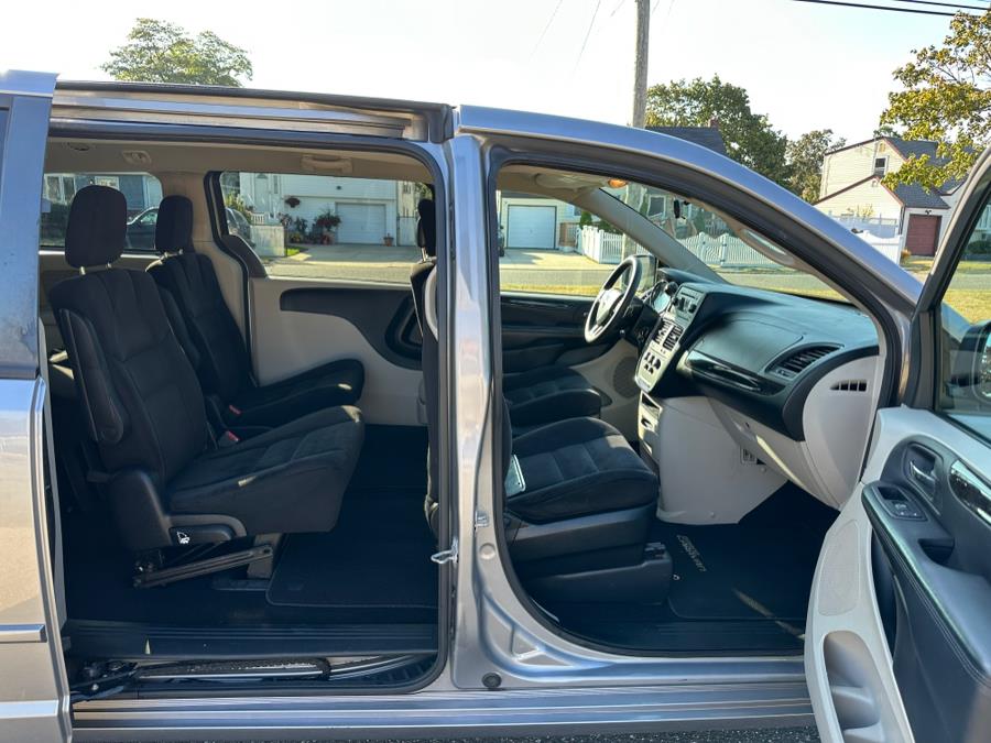 2014 Dodge Grand Caravan 4dr Wgn SE, available for sale in Copiague, New York | Great Deal Motors. Copiague, New York 2014 Dodge Grand Caravan 4dr Wgn SE, available for sale in Copiague, New York | Great Deal Motors. Copiague, New York
