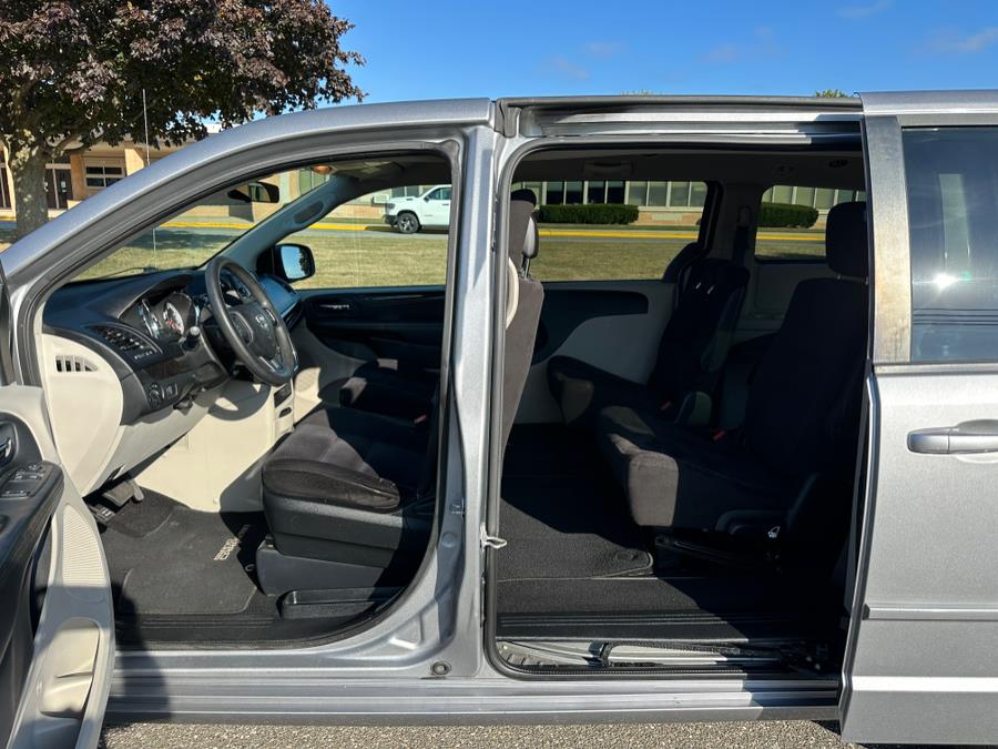 2014 Dodge Grand Caravan 4dr Wgn SE, available for sale in Copiague, New York | Great Deal Motors. Copiague, New York 2014 Dodge Grand Caravan 4dr Wgn SE, available for sale in Copiague, New York | Great Deal Motors. Copiague, New York