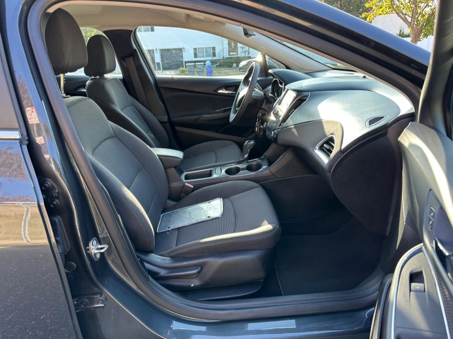 2018 Chevrolet Cruze 4dr HB 1.4L LT w/1SD, available for sale in Copiague, New York | Great Deal Motors. Copiague, New York 2018 Chevrolet Cruze 4dr HB 1.4L LT w/1SD, available for sale in Copiague, New York | Great Deal Motors. Copiague, New York