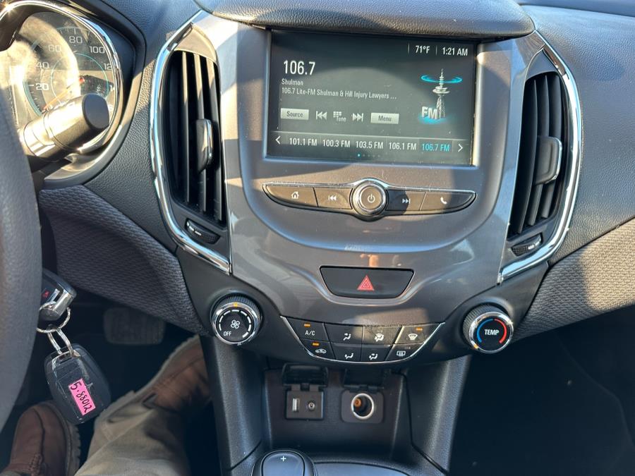 2018 Chevrolet Cruze 4dr HB 1.4L LT w/1SD, available for sale in Copiague, New York | Great Deal Motors. Copiague, New York 2018 Chevrolet Cruze 4dr HB 1.4L LT w/1SD, available for sale in Copiague, New York | Great Deal Motors. Copiague, New York
