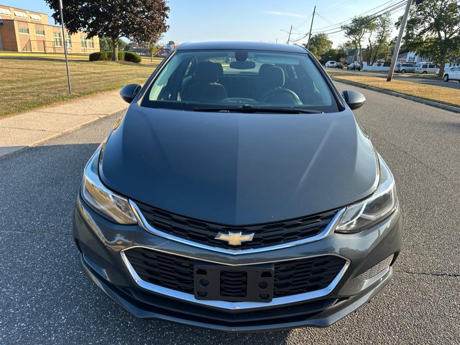 2018 Chevrolet Cruze 4dr HB 1.4L LT w/1SD, available for sale in Copiague, New York | Great Deal Motors. Copiague, New York 2018 Chevrolet Cruze 4dr HB 1.4L LT w/1SD, available for sale in Copiague, New York | Great Deal Motors. Copiague, New York