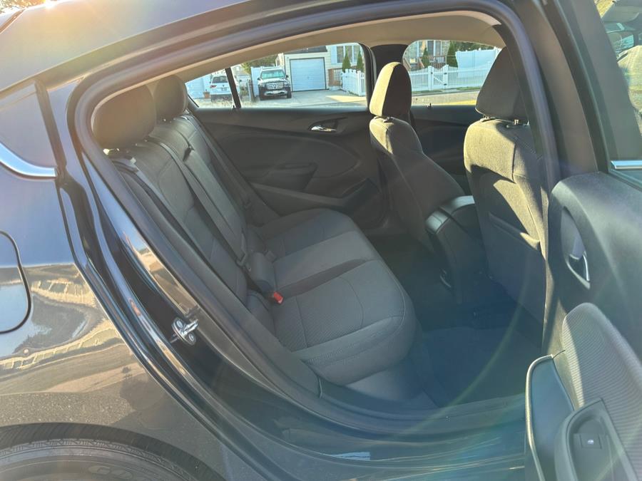2018 Chevrolet Cruze 4dr HB 1.4L LT w/1SD, available for sale in Copiague, New York | Great Deal Motors. Copiague, New York 2018 Chevrolet Cruze 4dr HB 1.4L LT w/1SD, available for sale in Copiague, New York | Great Deal Motors. Copiague, New York