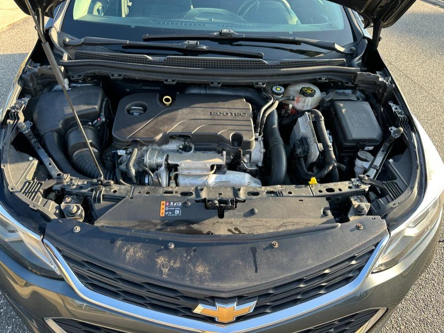 2018 Chevrolet Cruze 4dr HB 1.4L LT w/1SD, available for sale in Copiague, New York | Great Deal Motors. Copiague, New York 2018 Chevrolet Cruze 4dr HB 1.4L LT w/1SD, available for sale in Copiague, New York | Great Deal Motors. Copiague, New York