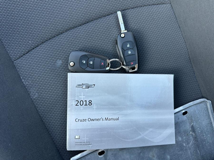2018 Chevrolet Cruze 4dr HB 1.4L LT w/1SD, available for sale in Copiague, New York | Great Deal Motors. Copiague, New York 2018 Chevrolet Cruze 4dr HB 1.4L LT w/1SD, available for sale in Copiague, New York | Great Deal Motors. Copiague, New York