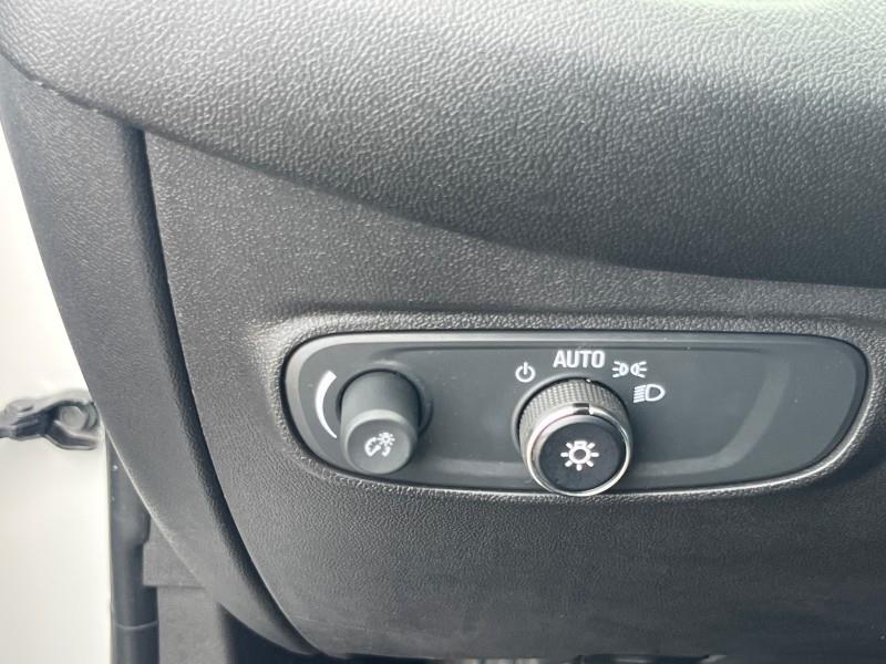 2020 Chevrolet Equinox LS, available for sale in Maple Shade, New Jersey | Car Revolution. Maple Shade, New Jersey 2020 Chevrolet Equinox LS, available for sale in Maple Shade, New Jersey | Car Revolution. Maple Shade, New Jersey