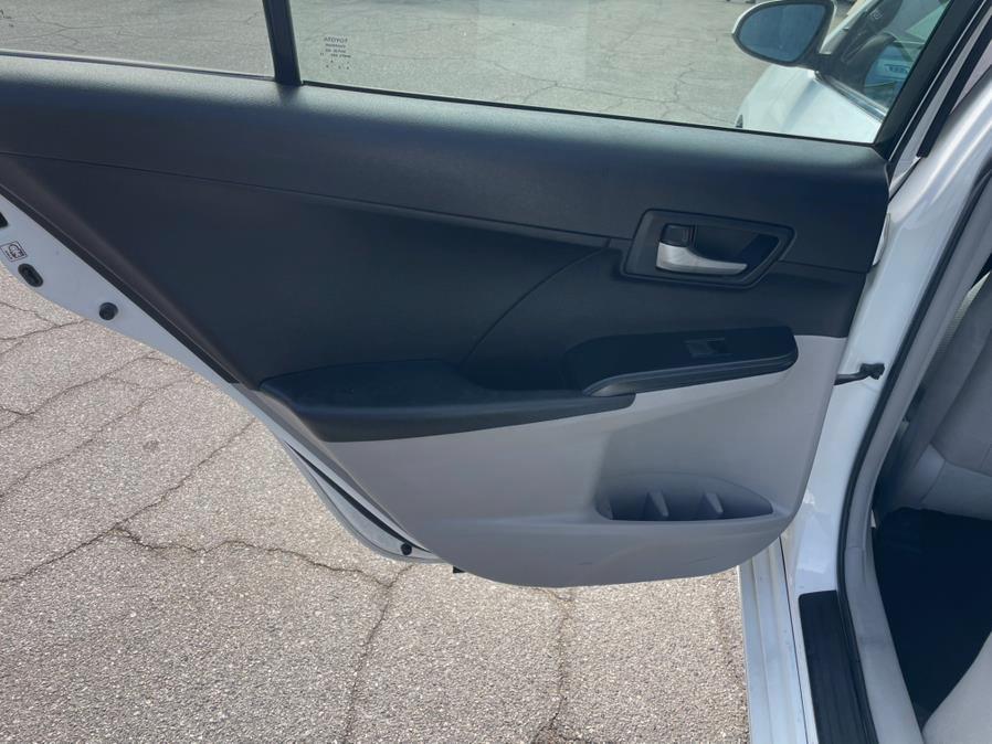 2012 Toyota Camry 4dr Sdn I4 Auto LE, available for sale in Hawaiian Gardens, California | Luxe Motors. Hawaiian Gardens, California 2012 Toyota Camry 4dr Sdn I4 Auto LE, available for sale in Hawaiian Gardens, California | Luxe Motors. Hawaiian Gardens, California