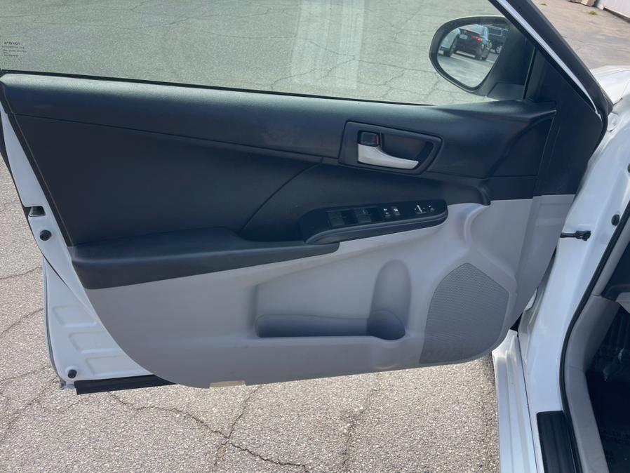2012 Toyota Camry 4dr Sdn I4 Auto LE, available for sale in Hawaiian Gardens, California | Luxe Motors. Hawaiian Gardens, California 2012 Toyota Camry 4dr Sdn I4 Auto LE, available for sale in Hawaiian Gardens, California | Luxe Motors. Hawaiian Gardens, California