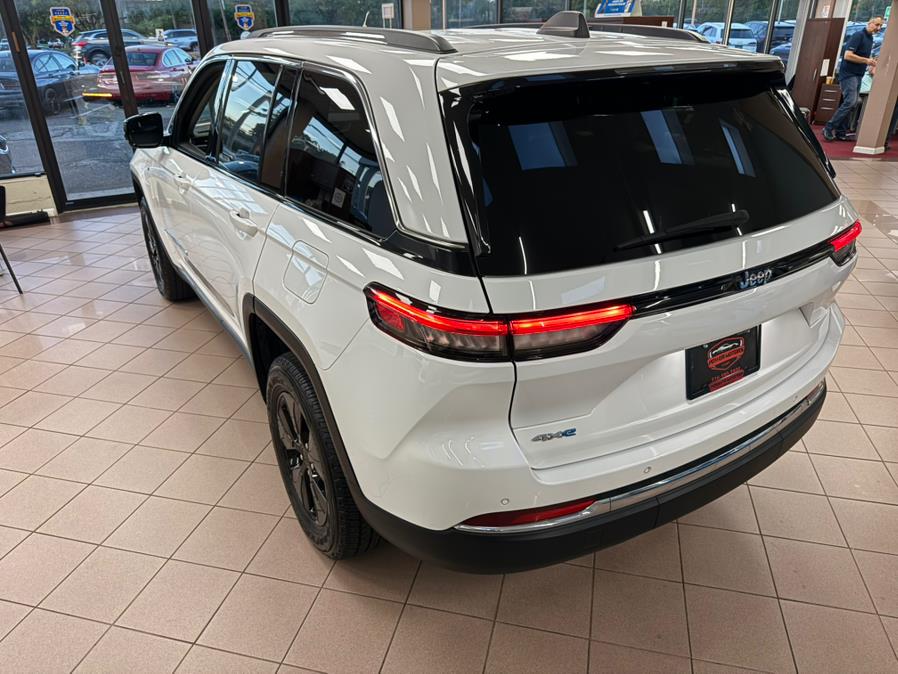 2024 Jeep Grand Cherokee 4xe 4x4, available for sale in Massapequa Park, New York | Power Motors East. Massapequa Park, New York 2024 Jeep Grand Cherokee 4xe 4x4, available for sale in Massapequa Park, New York | Power Motors East. Massapequa Park, New York