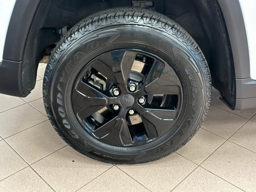 2024 Jeep Grand Cherokee 4xe 4x4, available for sale in Massapequa Park, New York | Power Motors East. Massapequa Park, New York 2024 Jeep Grand Cherokee 4xe 4x4, available for sale in Massapequa Park, New York | Power Motors East. Massapequa Park, New York