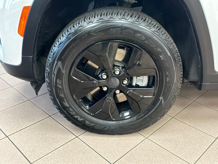 2024 Jeep Grand Cherokee 4xe 4x4, available for sale in Massapequa Park, New York | Power Motors East. Massapequa Park, New York 2024 Jeep Grand Cherokee 4xe 4x4, available for sale in Massapequa Park, New York | Power Motors East. Massapequa Park, New York