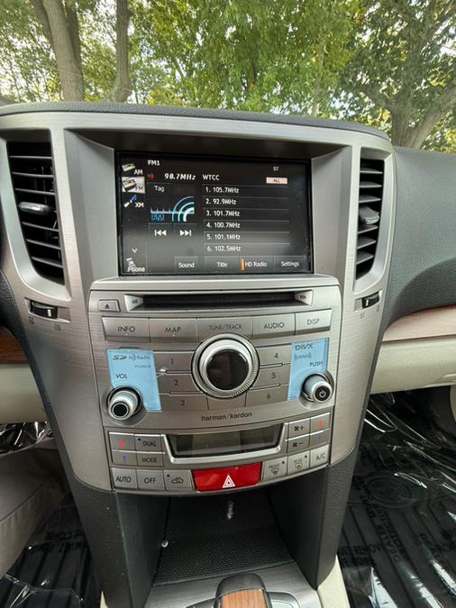 2013 Subaru Outback 4dr Wgn H4 Auto 2.5i Limited, available for sale in Springfield, Massachusetts | Auto Globe LLC. Springfield, Massachusetts 2013 Subaru Outback 4dr Wgn H4 Auto 2.5i Limited, available for sale in Springfield, Massachusetts | Auto Globe LLC. Springfield, Massachusetts