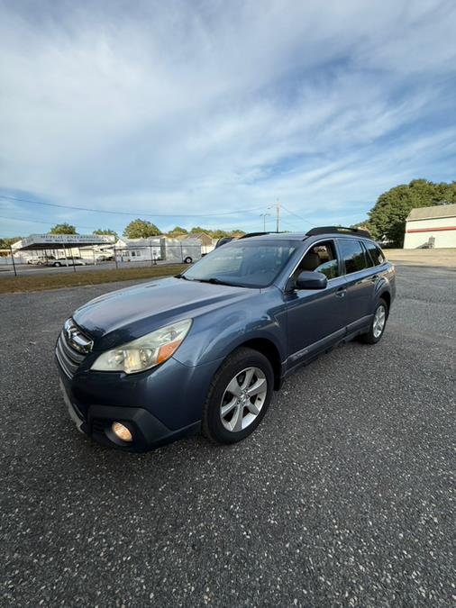 2013 Subaru Outback 4dr Wgn H4 Auto 2.5i Limited, available for sale in Springfield, Massachusetts | Auto Globe LLC. Springfield, Massachusetts 2013 Subaru Outback 4dr Wgn H4 Auto 2.5i Limited, available for sale in Springfield, Massachusetts | Auto Globe LLC. Springfield, Massachusetts
