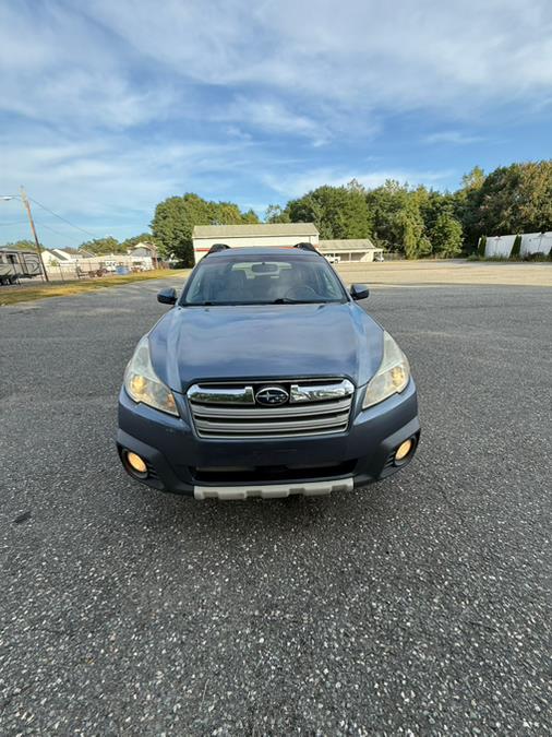 2013 Subaru Outback 4dr Wgn H4 Auto 2.5i Limited, available for sale in Springfield, Massachusetts | Auto Globe LLC. Springfield, Massachusetts 2013 Subaru Outback 4dr Wgn H4 Auto 2.5i Limited, available for sale in Springfield, Massachusetts | Auto Globe LLC. Springfield, Massachusetts