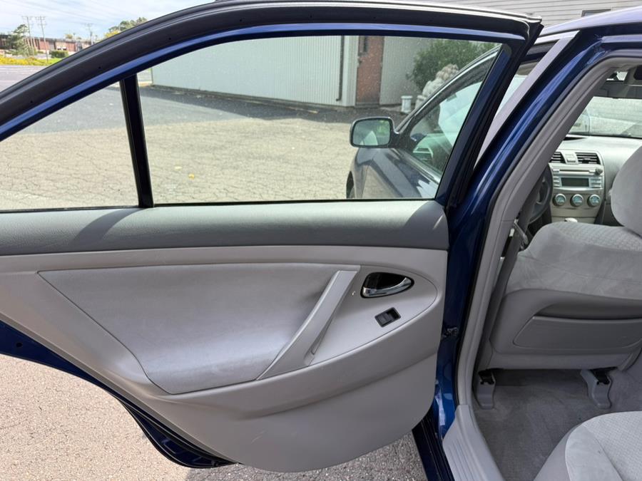 2007 Toyota Camry 4dr Sdn I4 Auto LE (Natl), available for sale in East Windsor, Connecticut | STS Automotive. East Windsor, Connecticut 2007 Toyota Camry 4dr Sdn I4 Auto LE (Natl), available for sale in East Windsor, Connecticut | STS Automotive. East Windsor, Connecticut