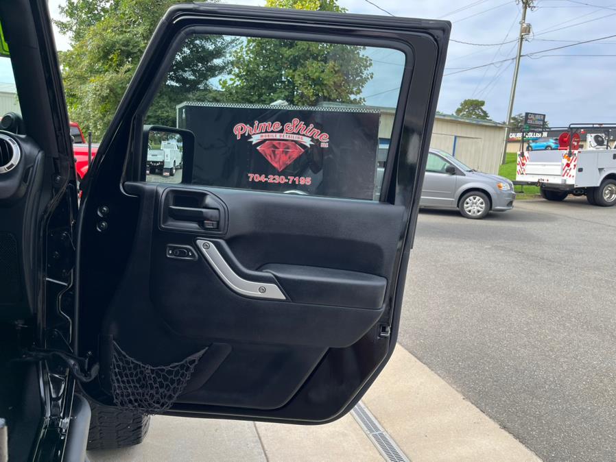 2014 Jeep Wrangler Unlimited 4WD 4dr Rubicon, available for sale in Denver, North Carolina | Prime Automotive LLC. Denver, North Carolina 2014 Jeep Wrangler Unlimited 4WD 4dr Rubicon, available for sale in Denver, North Carolina | Prime Automotive LLC. Denver, North Carolina