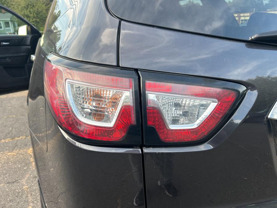 2016 Chevrolet Traverse AWD 4dr LT w/2LT, available for sale in Vernon Rockville, Connecticut | Vernon Motor Cars. Vernon Rockville, Connecticut 2016 Chevrolet Traverse AWD 4dr LT w/2LT, available for sale in Vernon Rockville, Connecticut | Vernon Motor Cars. Vernon Rockville, Connecticut