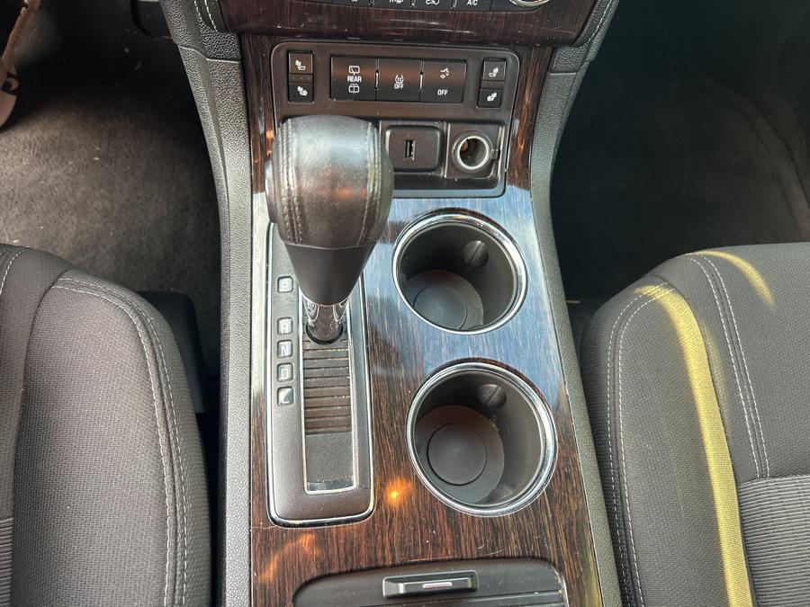 2016 Chevrolet Traverse AWD 4dr LT w/2LT, available for sale in Vernon Rockville, Connecticut | Vernon Motor Cars. Vernon Rockville, Connecticut 2016 Chevrolet Traverse AWD 4dr LT w/2LT, available for sale in Vernon Rockville, Connecticut | Vernon Motor Cars. Vernon Rockville, Connecticut