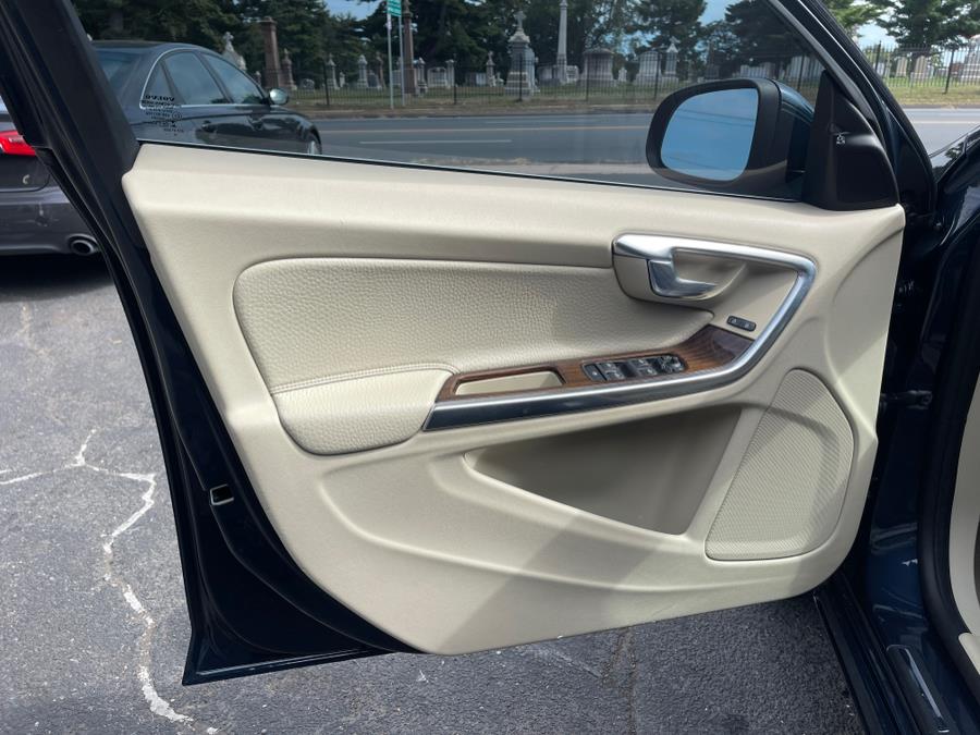 2013 Volvo S60 4dr Sdn T5 Platinum AWD, available for sale in Bloomfield, Connecticut | AXA Car Sales and Repair LLC. Bloomfield, Connecticut 2013 Volvo S60 4dr Sdn T5 Platinum AWD, available for sale in Bloomfield, Connecticut | AXA Car Sales and Repair LLC. Bloomfield, Connecticut