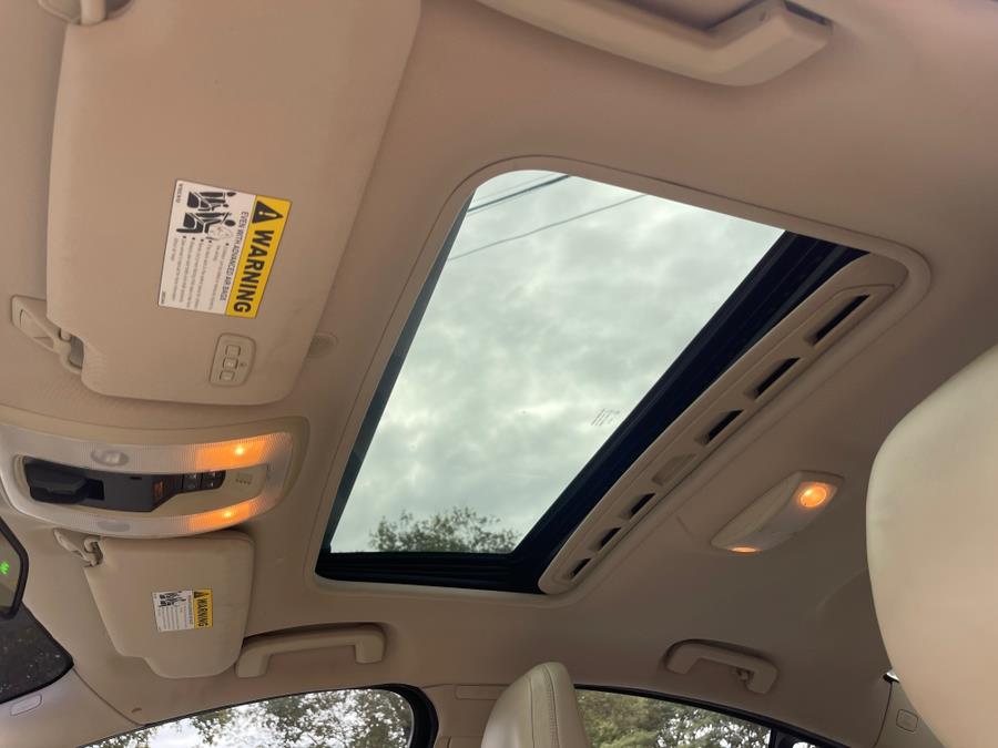 2013 Volvo S60 4dr Sdn T5 Platinum AWD, available for sale in Bloomfield, Connecticut | AXA Car Sales and Repair LLC. Bloomfield, Connecticut 2013 Volvo S60 4dr Sdn T5 Platinum AWD, available for sale in Bloomfield, Connecticut | AXA Car Sales and Repair LLC. Bloomfield, Connecticut