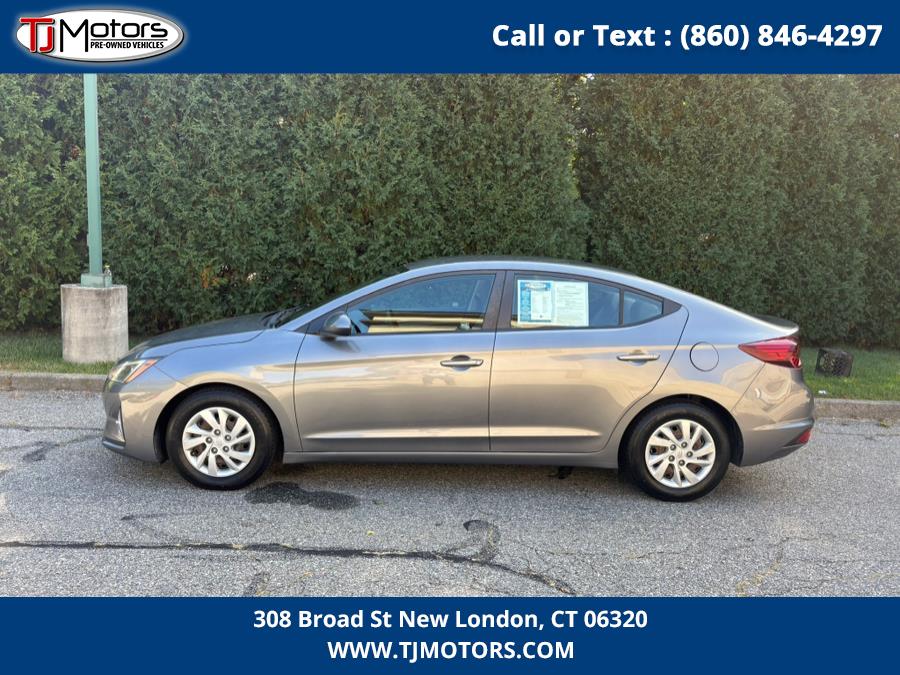 2019 Hyundai Elantra SE photo 4