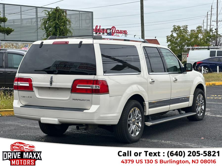 2008 Lincoln Navigator L 4WD 4dr, available for sale in Burlington, New Jersey | Drive Maxx Motors. Burlington, New Jersey 2008 Lincoln Navigator L 4WD 4dr, available for sale in Burlington, New Jersey | Drive Maxx Motors. Burlington, New Jersey