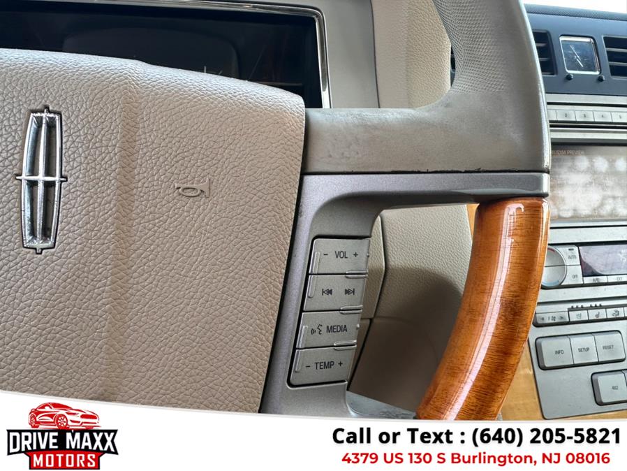 2008 Lincoln Navigator L 4WD 4dr, available for sale in Burlington, New Jersey | Drive Maxx Motors. Burlington, New Jersey 2008 Lincoln Navigator L 4WD 4dr, available for sale in Burlington, New Jersey | Drive Maxx Motors. Burlington, New Jersey