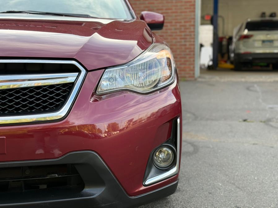 2016 Subaru Crosstrek 2.0i Premium photo 3