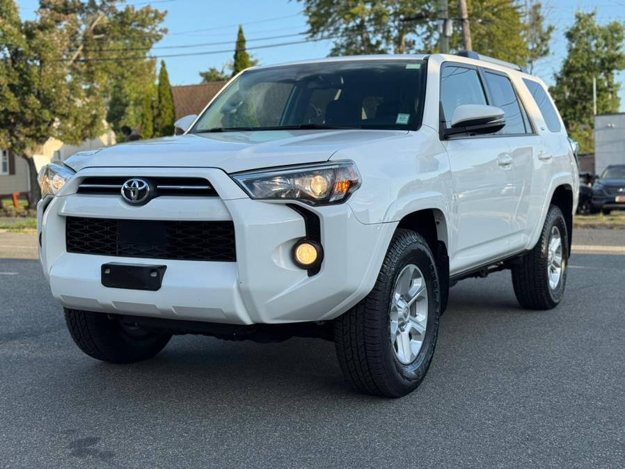2020 Toyota 4Runner SR5 Premium 4WD photo 2