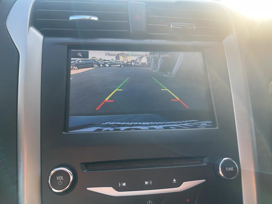 2015 Ford Fusion 4dr Sdn SE AWD, available for sale in Milford, Connecticut | Korhan LLC DBA Superior Motors. Milford, Connecticut 2015 Ford Fusion 4dr Sdn SE AWD, available for sale in Milford, Connecticut | Korhan LLC DBA Superior Motors. Milford, Connecticut