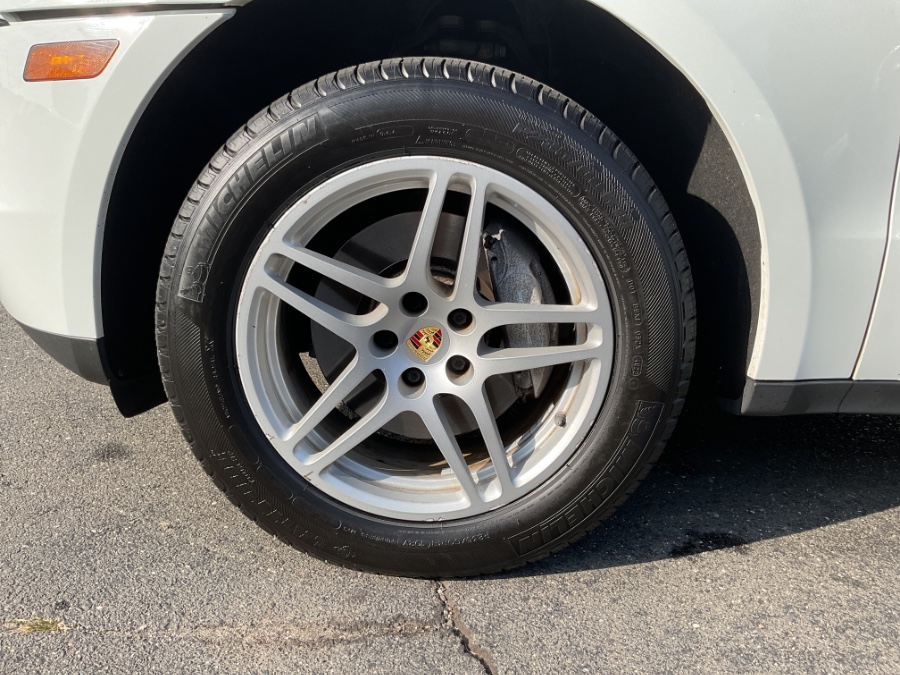 2018 Porsche Macan AWD, available for sale in Waterbury, Connecticut | Jim Juliani Motors. Waterbury, Connecticut 2018 Porsche Macan AWD, available for sale in Waterbury, Connecticut | Jim Juliani Motors. Waterbury, Connecticut