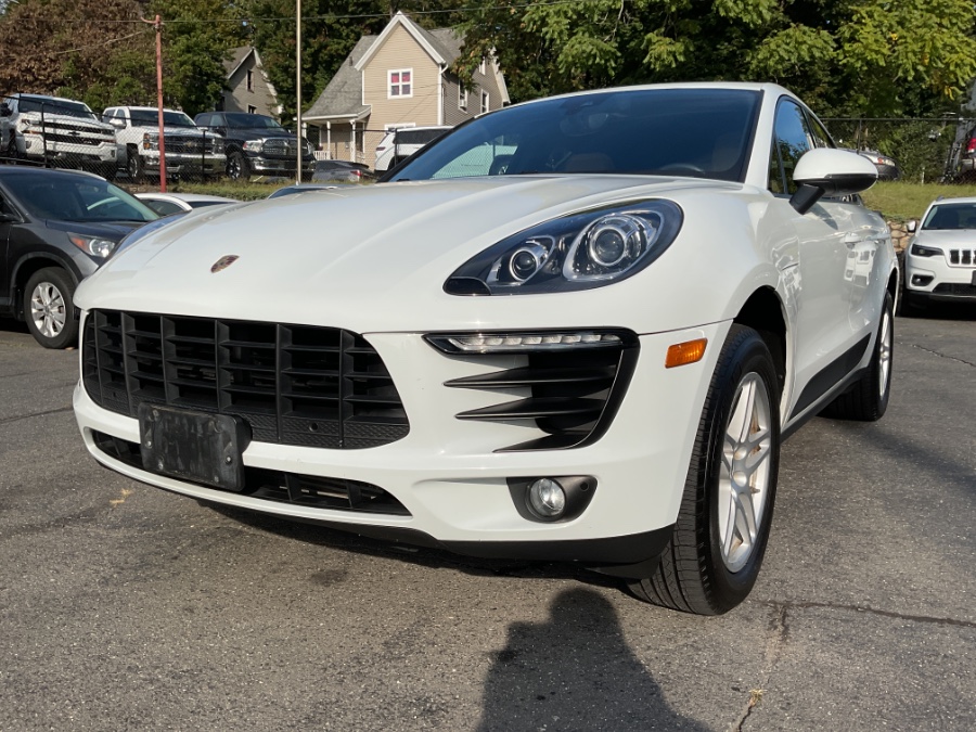 2018 Porsche Macan AWD, available for sale in Waterbury, Connecticut | Jim Juliani Motors. Waterbury, Connecticut 2018 Porsche Macan AWD, available for sale in Waterbury, Connecticut | Jim Juliani Motors. Waterbury, Connecticut