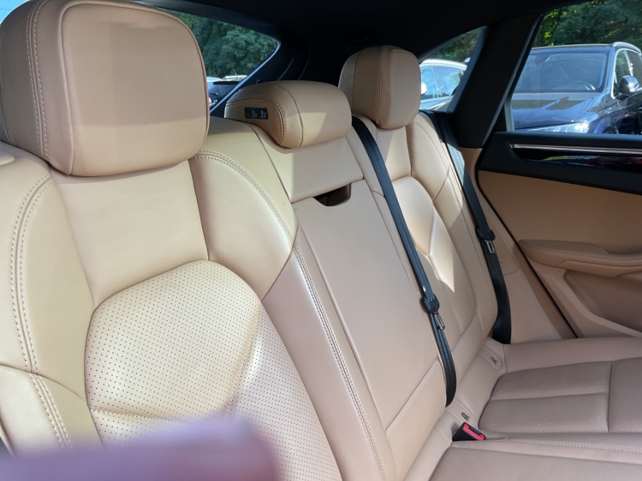 2018 Porsche Macan AWD, available for sale in Waterbury, Connecticut | Jim Juliani Motors. Waterbury, Connecticut 2018 Porsche Macan AWD, available for sale in Waterbury, Connecticut | Jim Juliani Motors. Waterbury, Connecticut