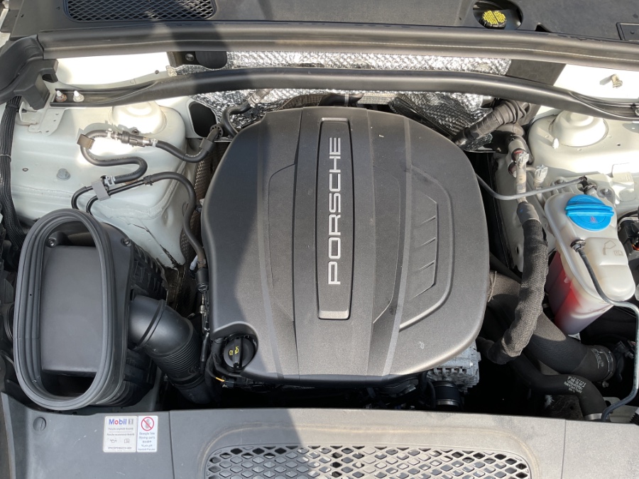 2018 Porsche Macan AWD, available for sale in Waterbury, Connecticut | Jim Juliani Motors. Waterbury, Connecticut 2018 Porsche Macan AWD, available for sale in Waterbury, Connecticut | Jim Juliani Motors. Waterbury, Connecticut