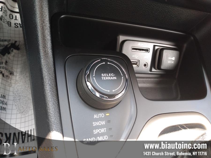 2017 Jeep Cherokee Limited 4x4, available for sale in Bohemia, New York | B I Auto Sales. Bohemia, New York 2017 Jeep Cherokee Limited 4x4, available for sale in Bohemia, New York | B I Auto Sales. Bohemia, New York