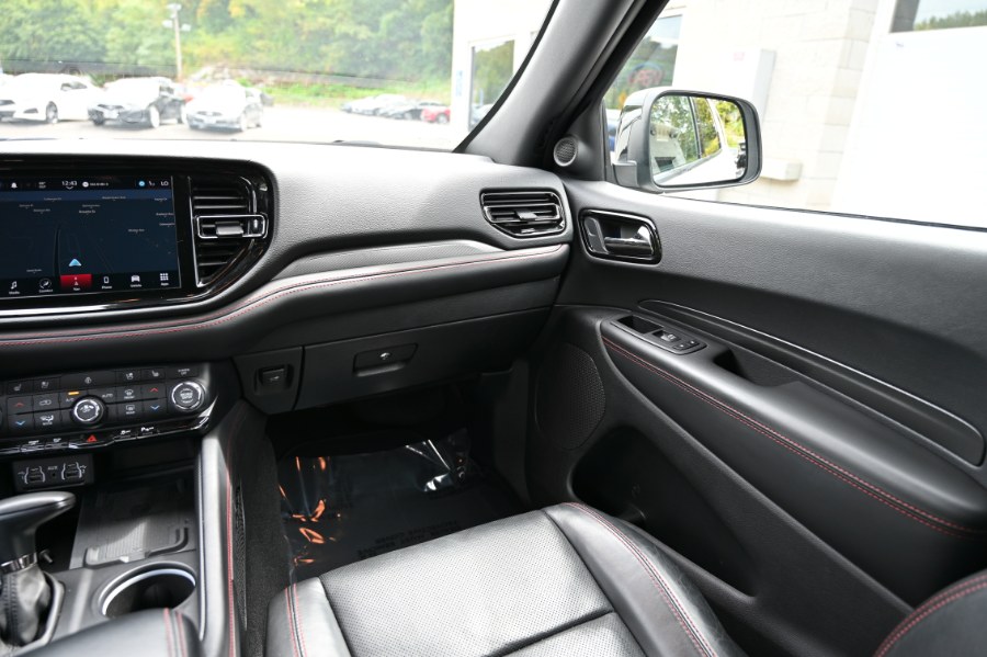 2024 Dodge Durango R/T photo 14