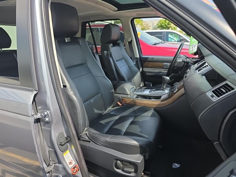 2013 Land Rover Range Rover Sport 4WD 4dr HSE, available for sale in West Haven, Connecticut | Auto Fair Inc.. West Haven, Connecticut 2013 Land Rover Range Rover Sport 4WD 4dr HSE, available for sale in West Haven, Connecticut | Auto Fair Inc.. West Haven, Connecticut