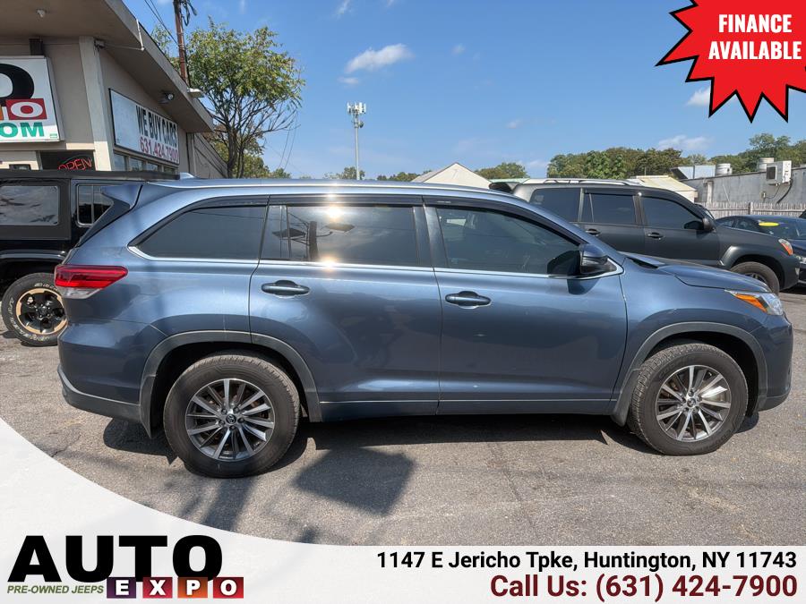 2017 Toyota Highlander XLE V6 AWD (Natl), available for sale in Huntington, New York | Auto Expo. Huntington, New York 2017 Toyota Highlander XLE V6 AWD (Natl), available for sale in Huntington, New York | Auto Expo. Huntington, New York