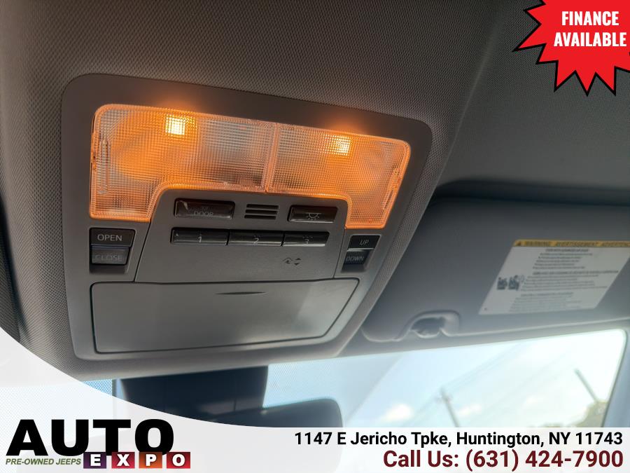 2017 Toyota Highlander XLE V6 AWD (Natl), available for sale in Huntington, New York | Auto Expo. Huntington, New York 2017 Toyota Highlander XLE V6 AWD (Natl), available for sale in Huntington, New York | Auto Expo. Huntington, New York