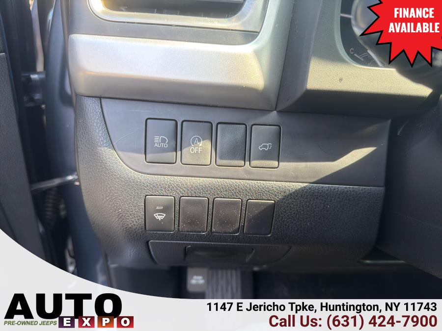 2017 Toyota Highlander XLE V6 AWD (Natl), available for sale in Huntington, New York | Auto Expo. Huntington, New York 2017 Toyota Highlander XLE V6 AWD (Natl), available for sale in Huntington, New York | Auto Expo. Huntington, New York