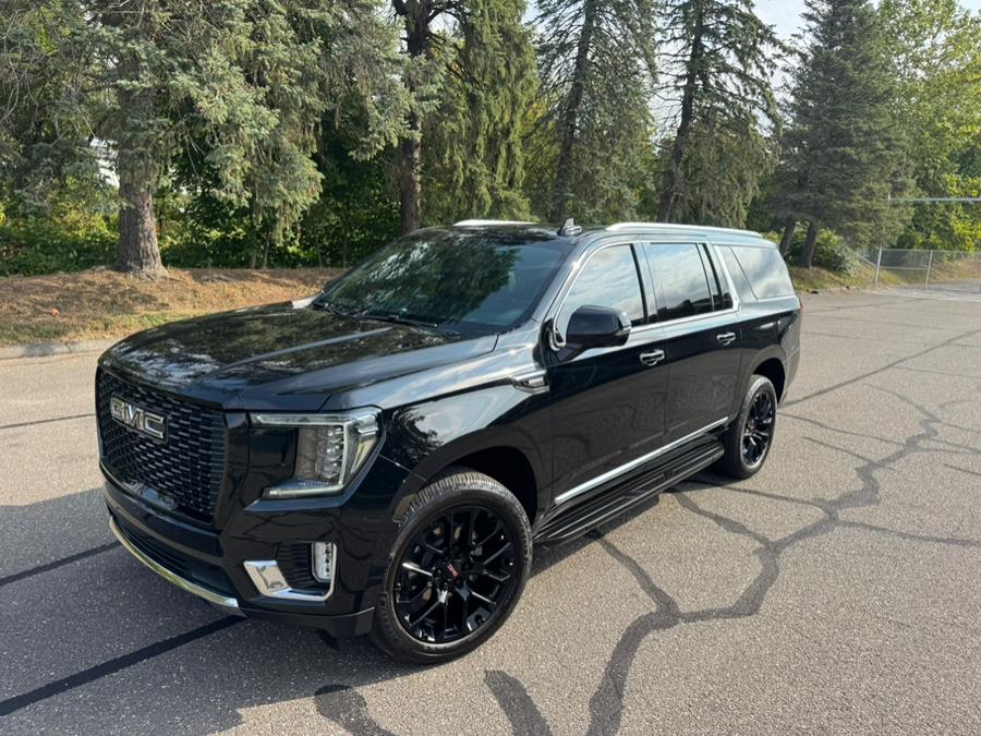 2022 GMC Yukon XL 4WD 4dr SLT, available for sale in Waterbury, Connecticut | Platinum Auto Care. Waterbury, Connecticut 2022 GMC Yukon XL 4WD 4dr SLT, available for sale in Waterbury, Connecticut | Platinum Auto Care. Waterbury, Connecticut