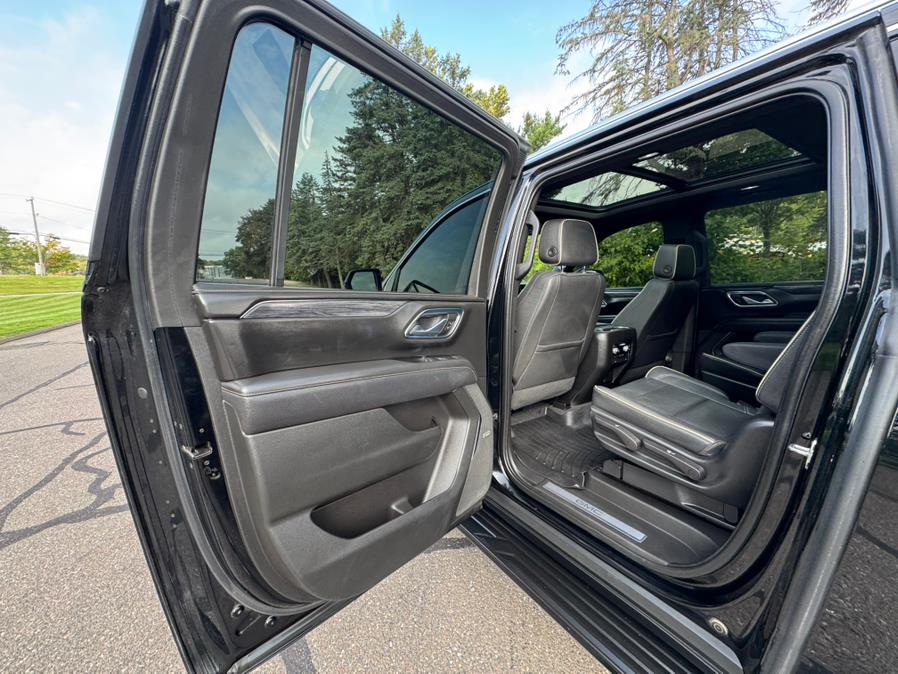 2022 GMC Yukon XL 4WD 4dr SLT, available for sale in Waterbury, Connecticut | Platinum Auto Care. Waterbury, Connecticut 2022 GMC Yukon XL 4WD 4dr SLT, available for sale in Waterbury, Connecticut | Platinum Auto Care. Waterbury, Connecticut