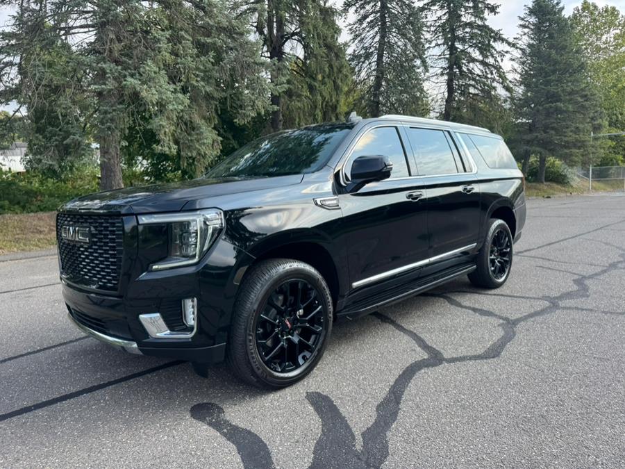 2022 GMC Yukon XL 4WD 4dr SLT, available for sale in Waterbury, Connecticut | Platinum Auto Care. Waterbury, Connecticut 2022 GMC Yukon XL 4WD 4dr SLT, available for sale in Waterbury, Connecticut | Platinum Auto Care. Waterbury, Connecticut