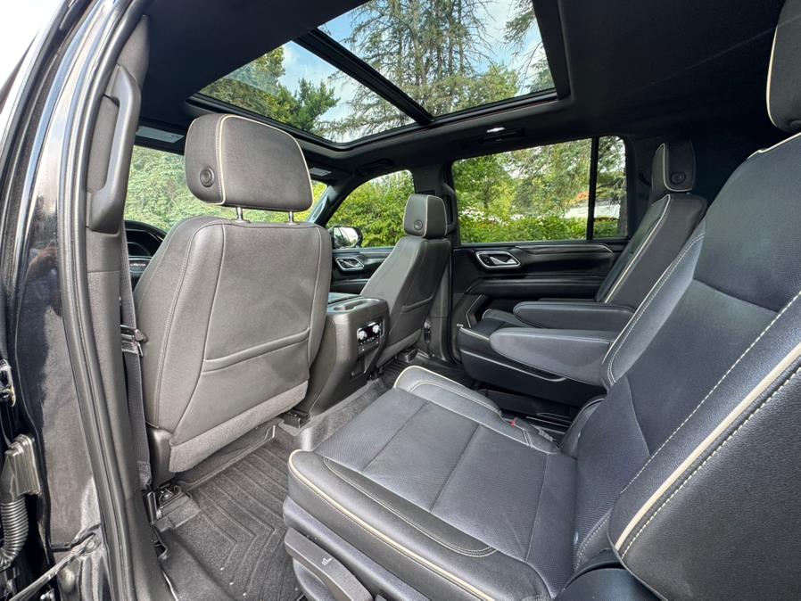 2022 GMC Yukon XL 4WD 4dr SLT, available for sale in Waterbury, Connecticut | Platinum Auto Care. Waterbury, Connecticut 2022 GMC Yukon XL 4WD 4dr SLT, available for sale in Waterbury, Connecticut | Platinum Auto Care. Waterbury, Connecticut